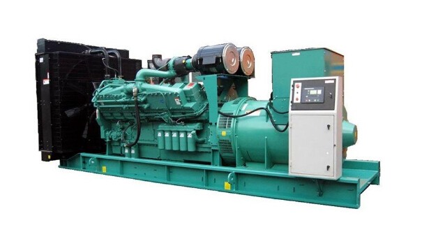 南岳全新常柴200kw大型柴油发电机组